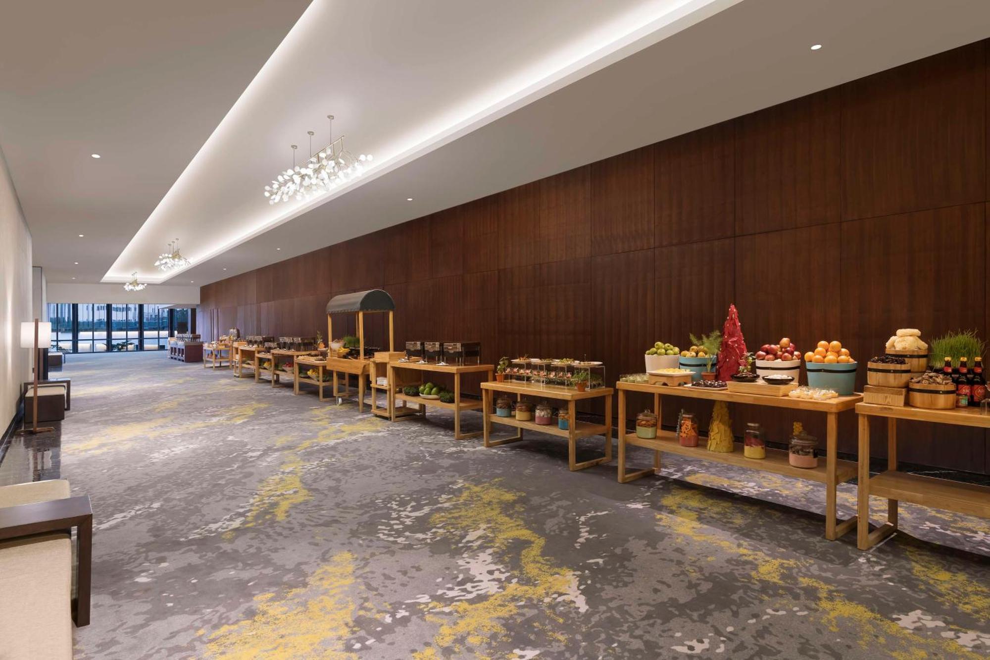 Hilton Bengaluru Embassy Manyata Business Park 호텔 외부 사진