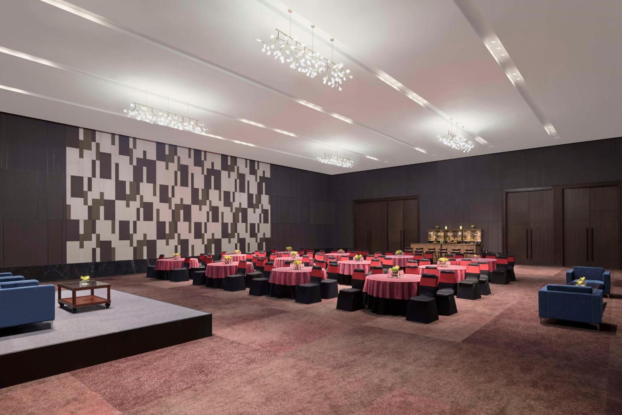 Hilton Bengaluru Embassy Manyata Business Park 호텔 외부 사진