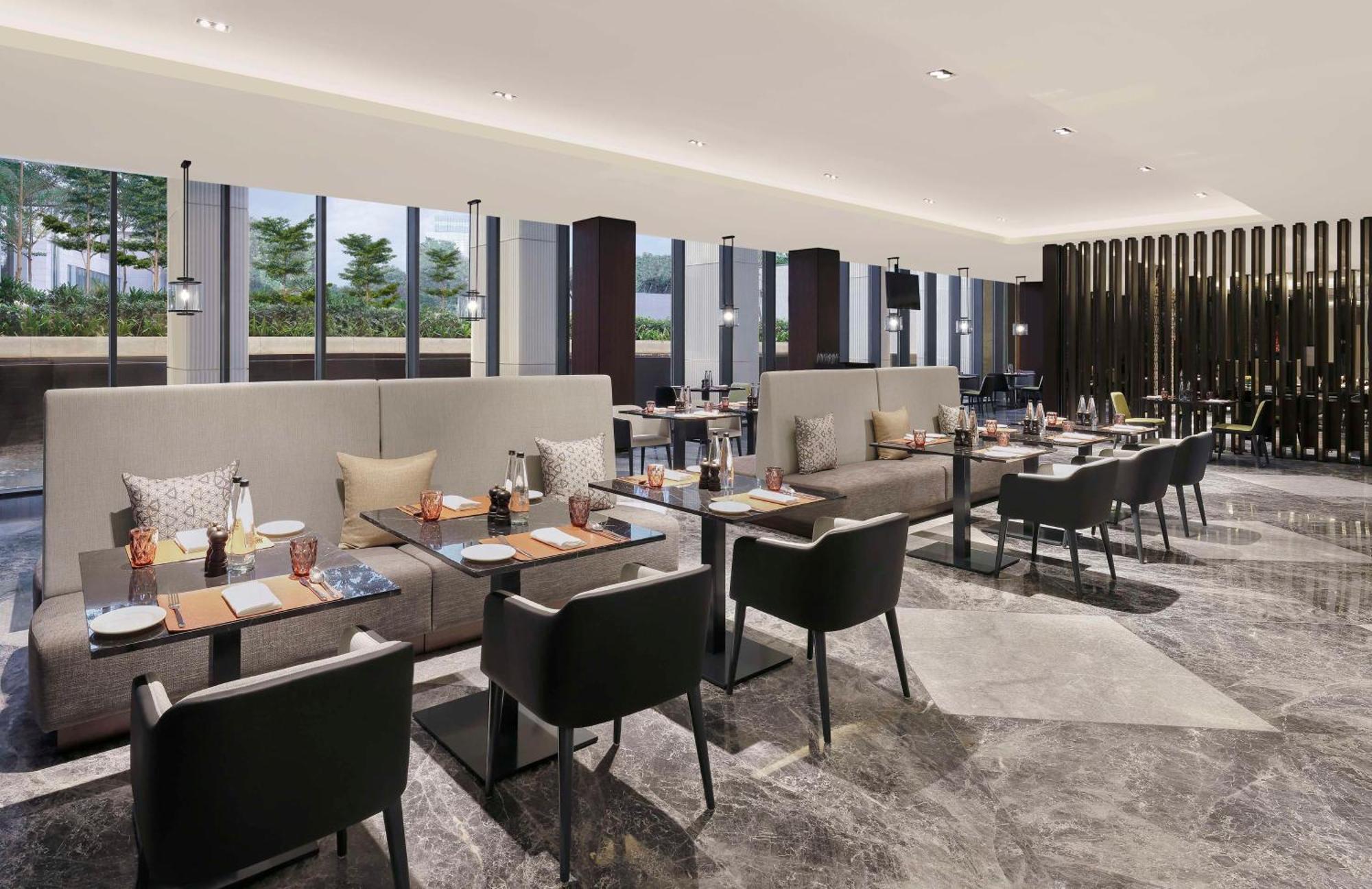 Hilton Bengaluru Embassy Manyata Business Park 호텔 외부 사진