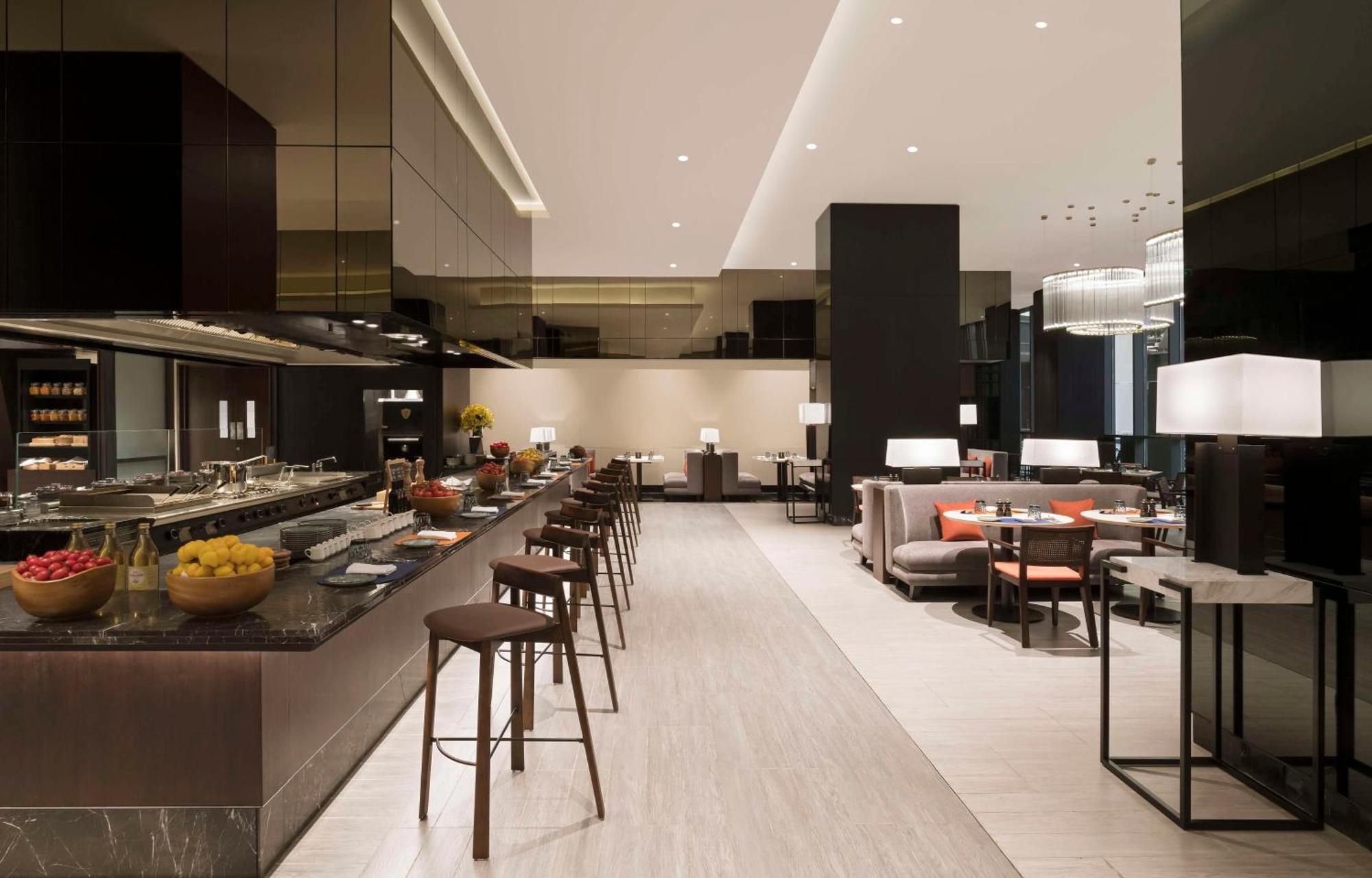 Hilton Bengaluru Embassy Manyata Business Park 호텔 외부 사진