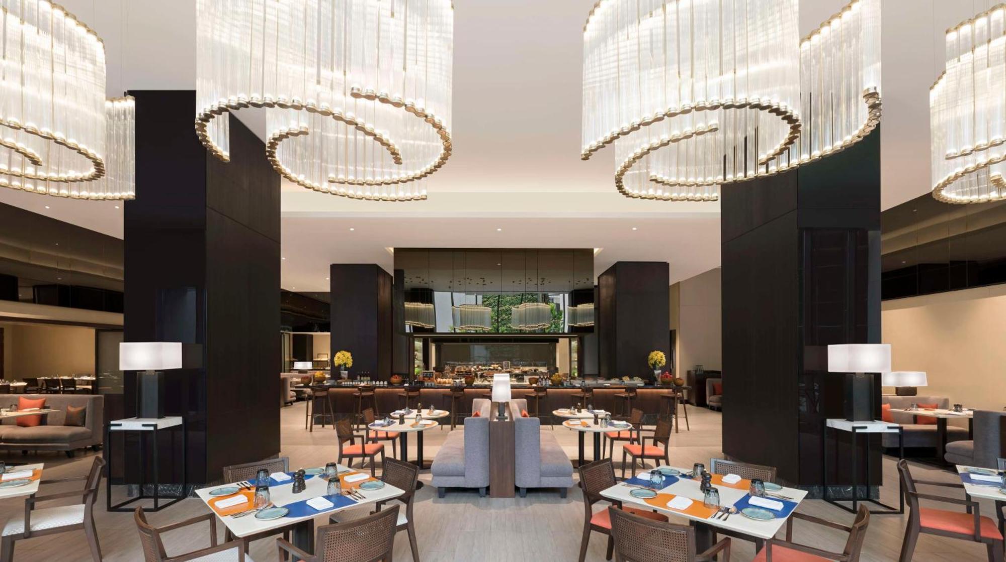 Hilton Bengaluru Embassy Manyata Business Park 호텔 외부 사진