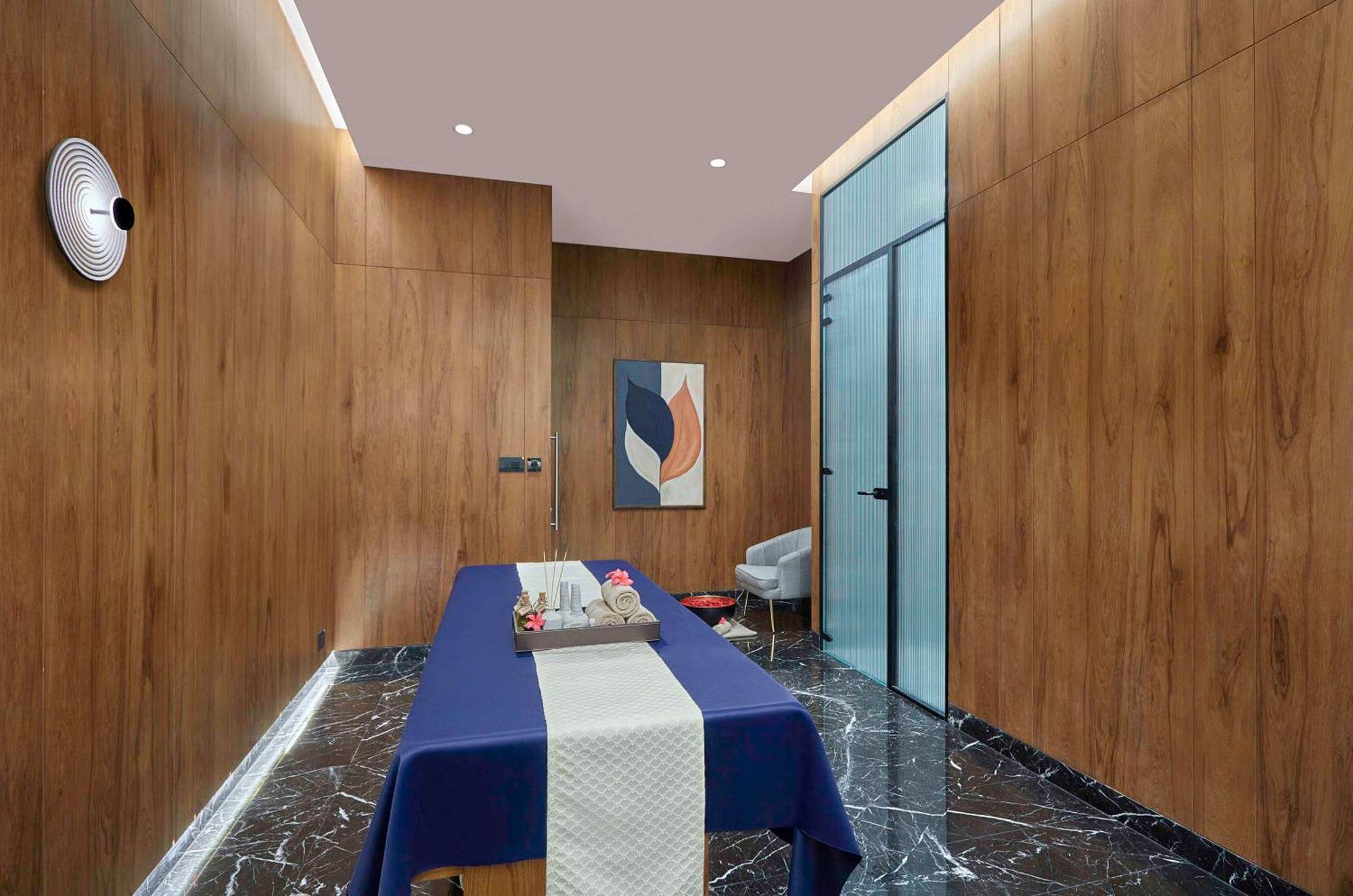 Hilton Bengaluru Embassy Manyata Business Park 호텔 외부 사진